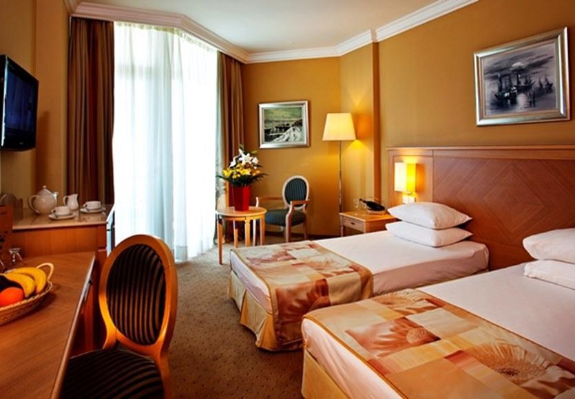 Salamis Bay Conti Hotel Agios Sergios Buitenkant foto